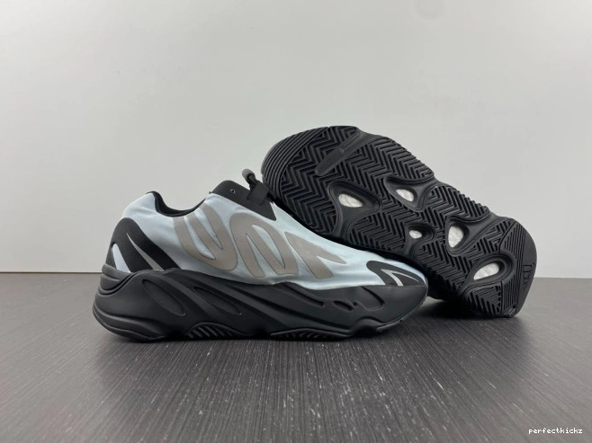 Blue GZ0711 MNVN 700 Yeezy Adidas Boost Tint 0709